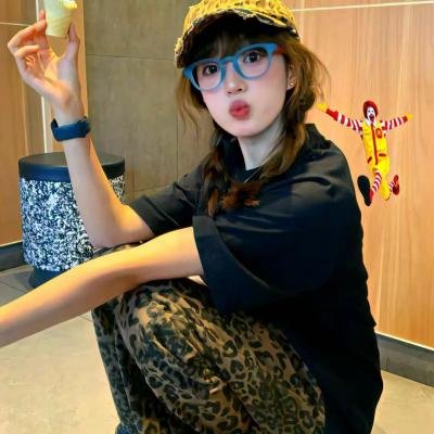 人在书中，重生幼年魔尊，黑化了