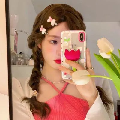 高速路上一只猫